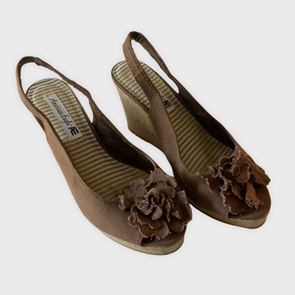 American Eagle Brown Flower Canvas Slingback Cork Wedge